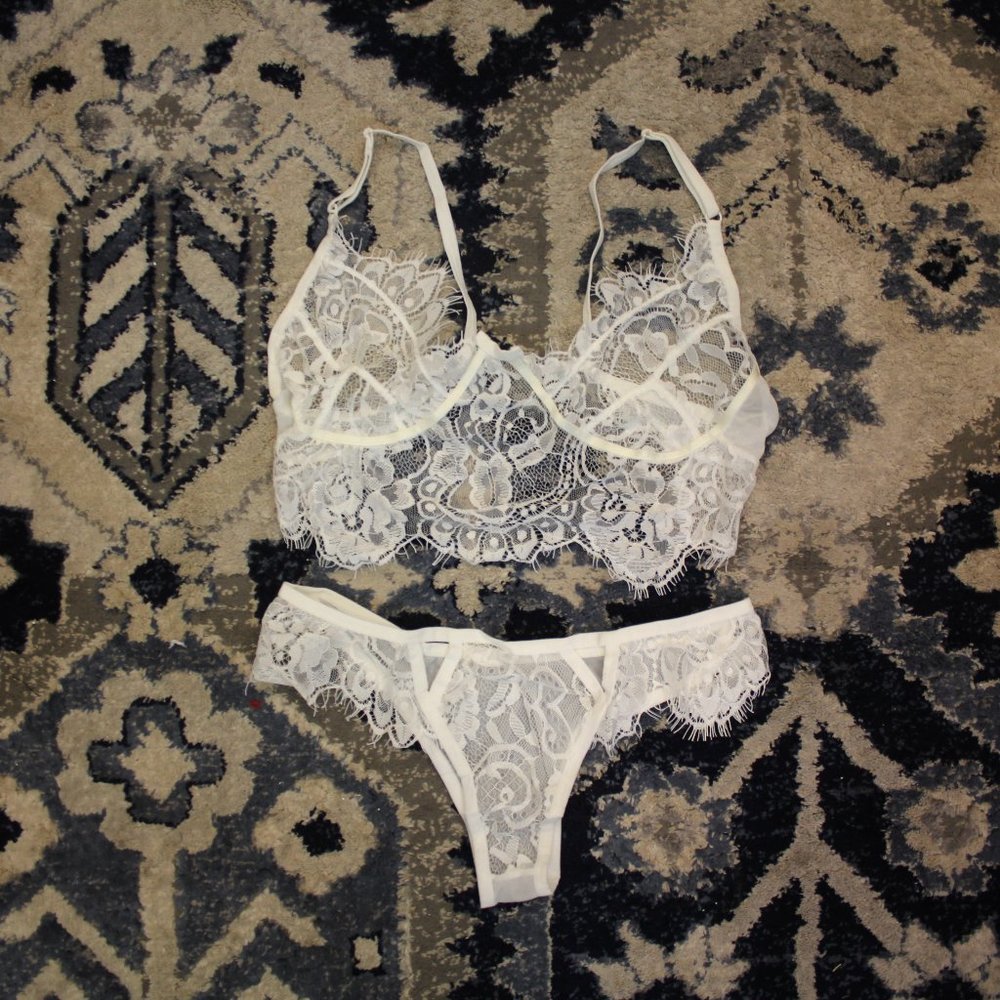 2 pc lace lingerie set